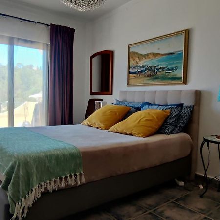 Centeanes Beach Apartment Карвоейру Екстер'єр фото