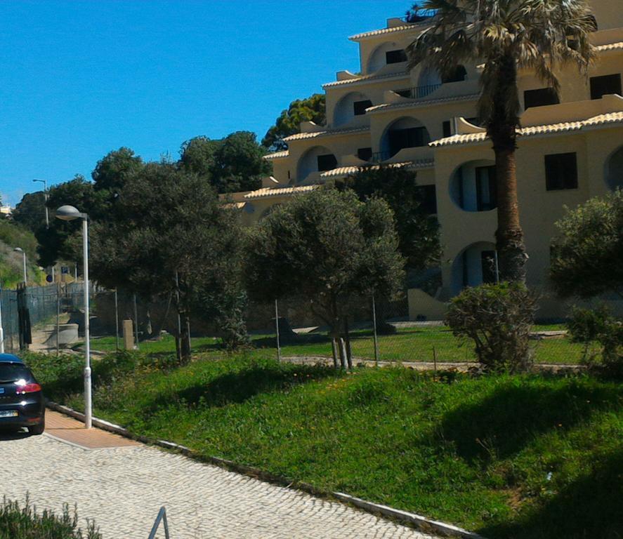 Centeanes Beach Apartment Карвоейру Екстер'єр фото