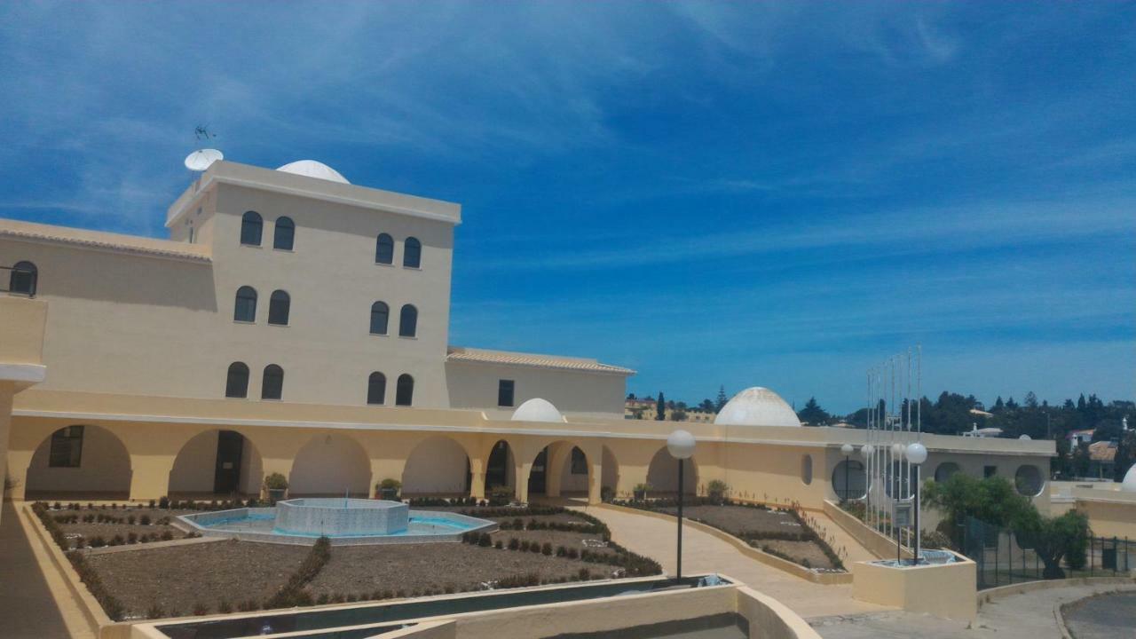 Centeanes Beach Apartment Карвоейру Екстер'єр фото